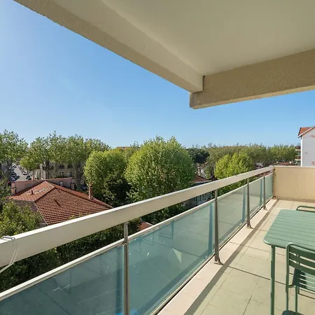 T2 Idéalement Situé à - Proche Plage, Commerces Et Gare - Parking Privé - Fr-1-319-452 Apartamento *