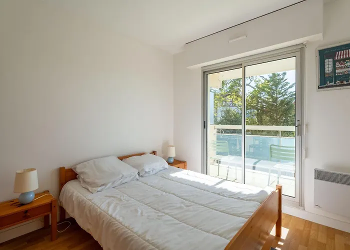 T2 Idéalement Situé à - Proche Plage, Commerces Et Gare - Parking Privé - Fr-1-319-452